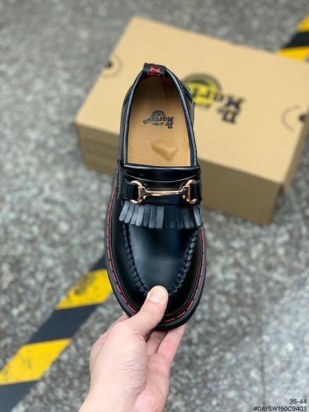 Dr.Martens 2022新款 馬丁醫生粗獷裝備系列牛皮男女款低幫馬丁靴