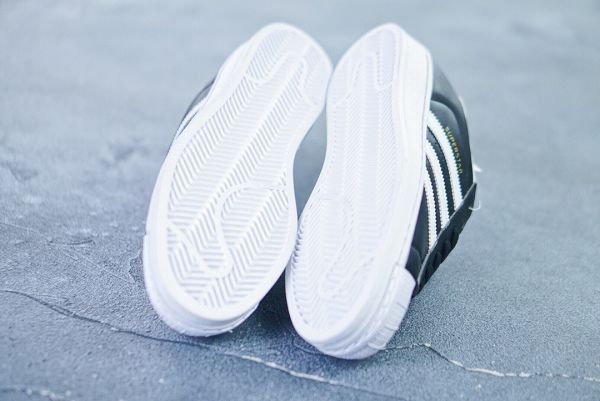 Adidas Superstar 2022新款 貝殼頭男女款經典百搭小白鞋