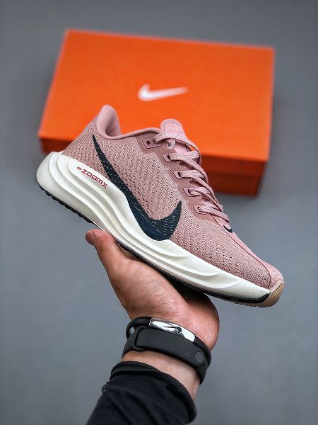 NIKE ZOOM PEGASUS 35 TURBO 登月緩震透氣跑步鞋 2024新款女鞋