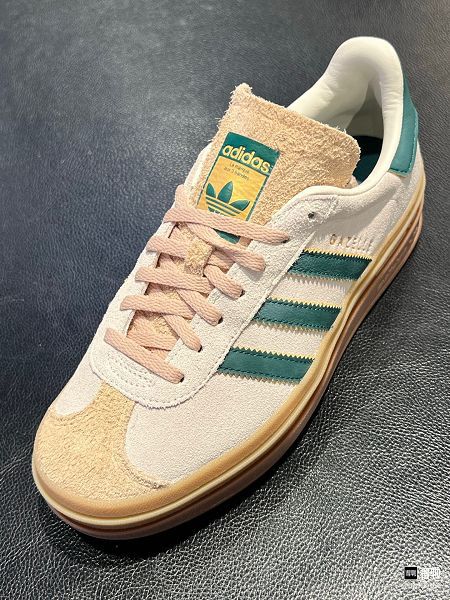 Adidas Gazelle 三葉草白綠色厚底耐磨低幫 女生板鞋